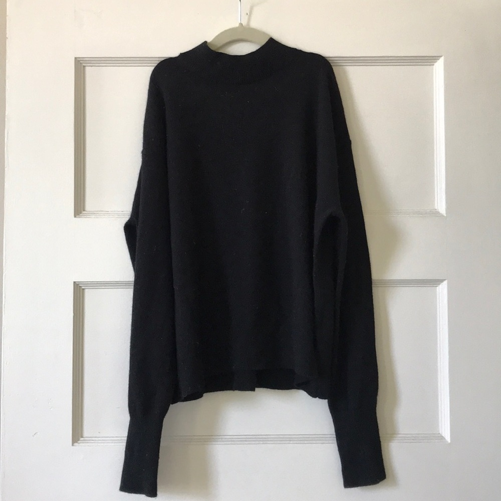 Everlane The Cashmere Crop Mockneck